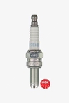 NGK CR7EKB (4455) - Standard Spark Plug / Sparkplug - Projected Centre Electrode